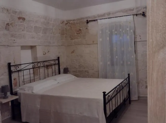 La Casa Di Pietra 컨트리하우스 모노폴리